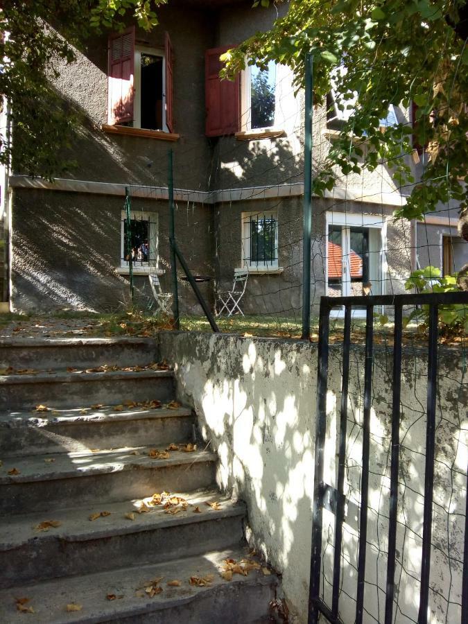 7 Rue Du Docteur Paul Jouve Digne-les-Bains Exterior foto